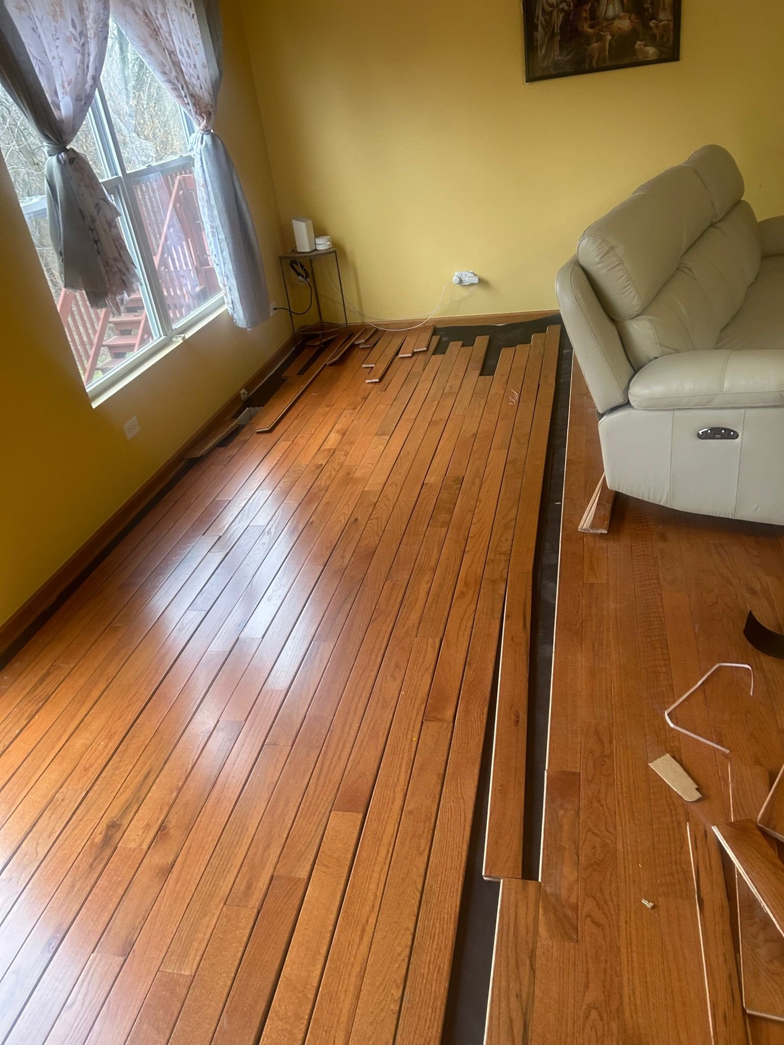 Refined prefinished flooring in suburban Illinois house
